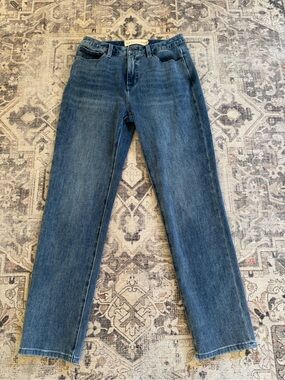 Soft Surroundings High-Rise Straight Leg Jeans, Size 6- Medium Wash
